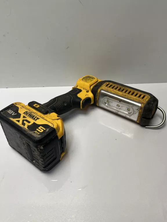 latarka-dewalt-dcl050-z-bateria-5ah-certyfikaty-zgodnosci-218669-1