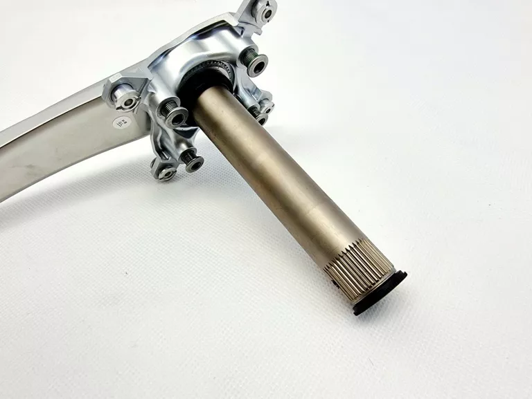 korba-shimano-deore-xt-fc-m771-k-170mm-mocowanie-na-osi-127978-3