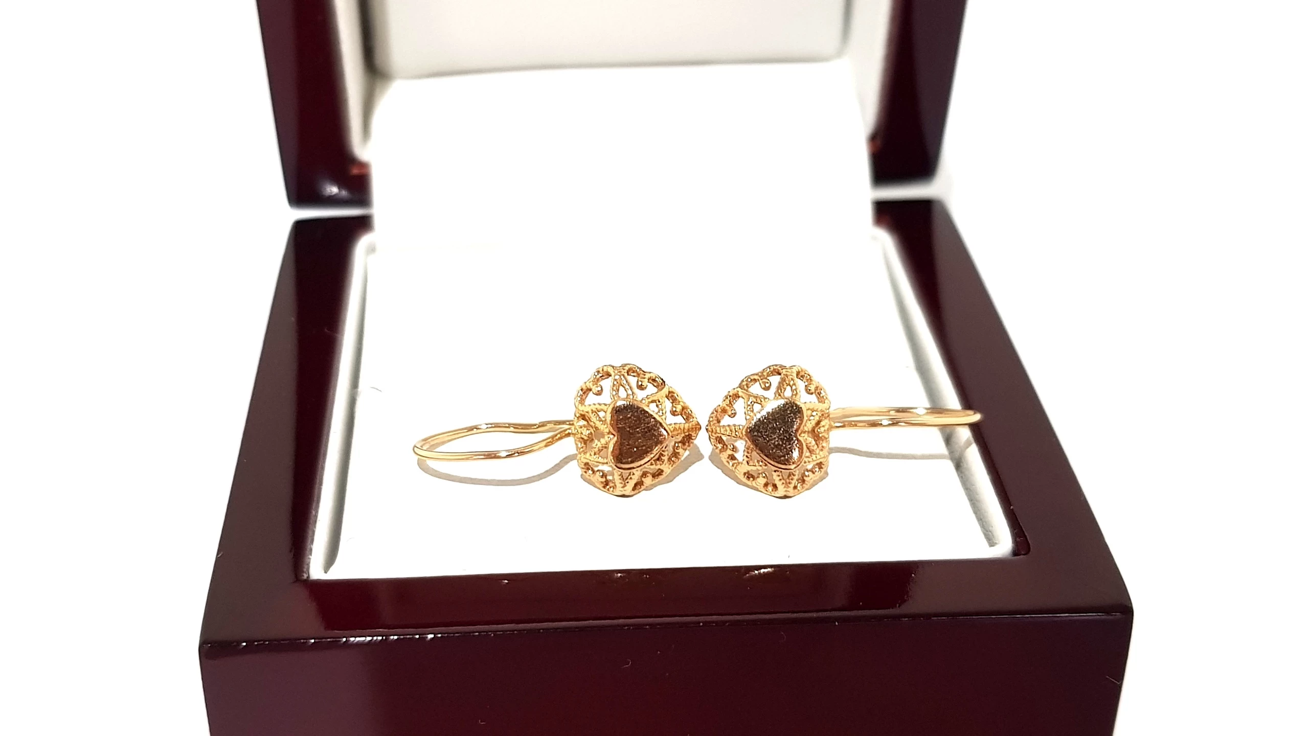 wyrob-jubilerski-uzywany-zlote-kolczyki-azurowe-serduszka-pr585-147g-kolor-249512-1647429