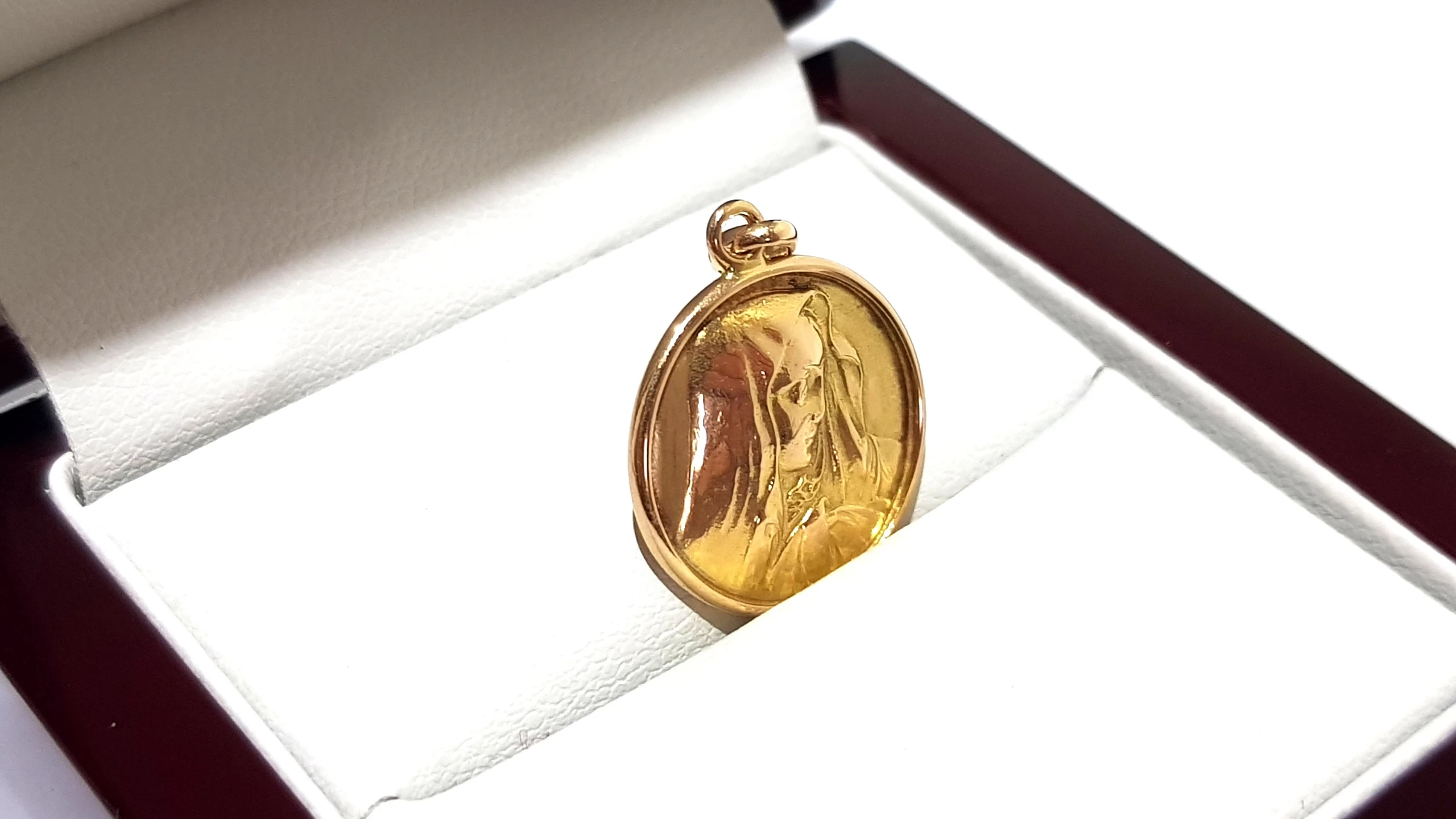 wyrob-jubilerski-uzywany-zlota-zawieszka-matka-boska-pr585-sr16cm-240g-stan-11323-2