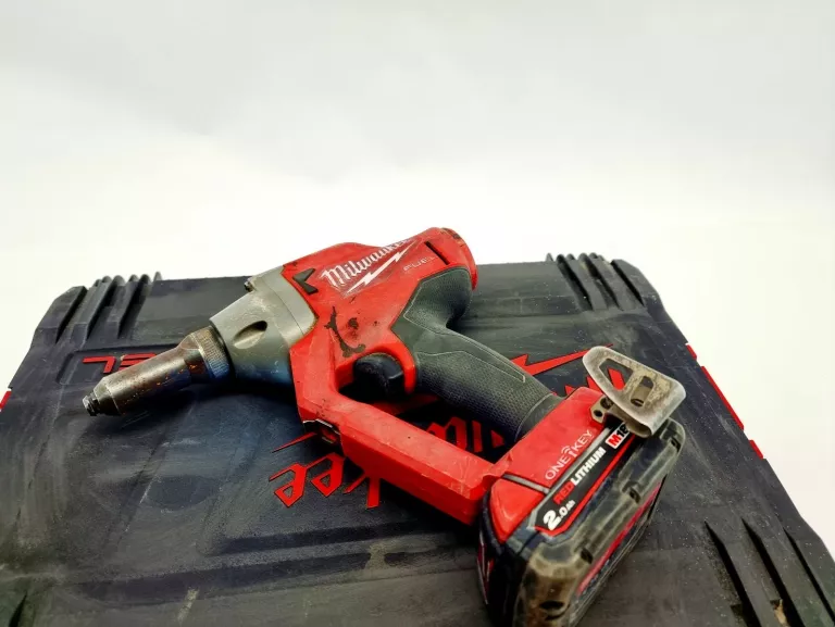 nitownica-akumulatorowa-milwaukee-m18-onefprt-dwa-aku-dabrowszczakow-1811-sj-olsztyn