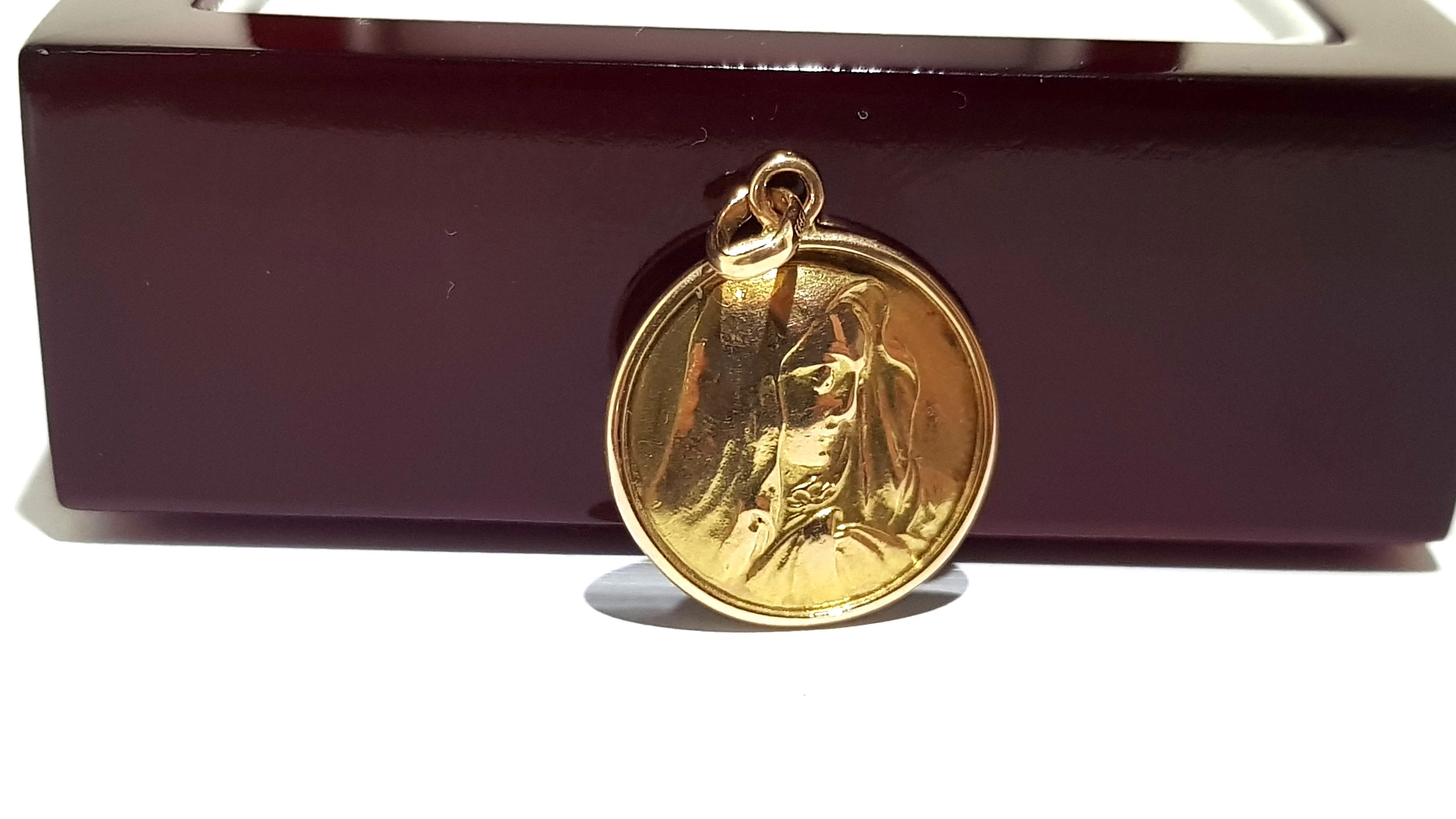 wyrob-jubilerski-uzywany-zlota-zawieszka-matka-boska-pr585-sr16cm-240g-material-15835-2