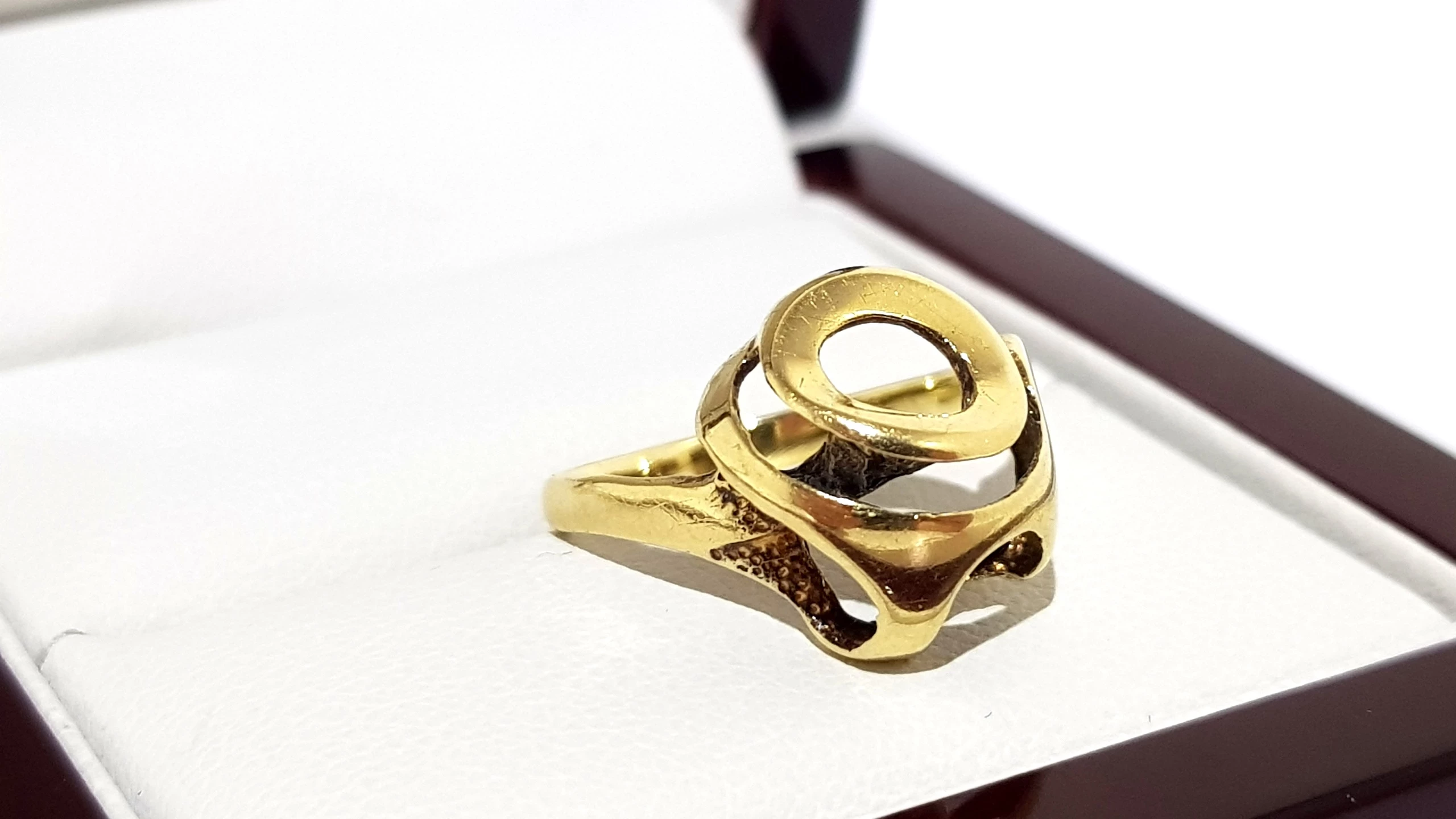 wyrob-jubilerski-uzywany-zxloty-pierscionek-pr585-213g-r13-waga-18