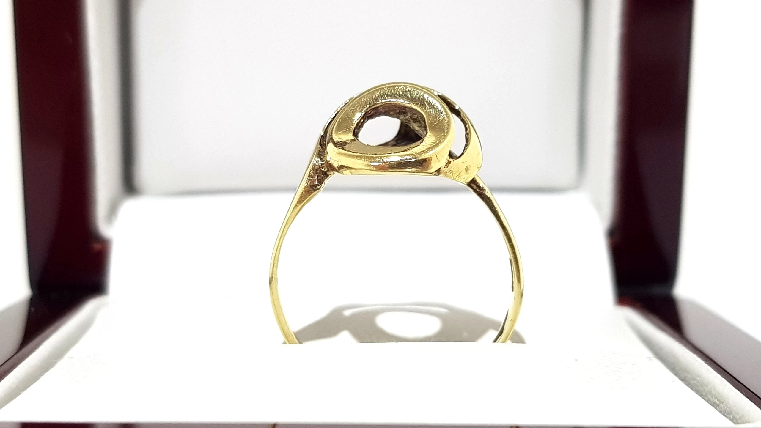 wyrob-jubilerski-uzywany-zxloty-pierscionek-pr585-213g-r13-material-15835-2