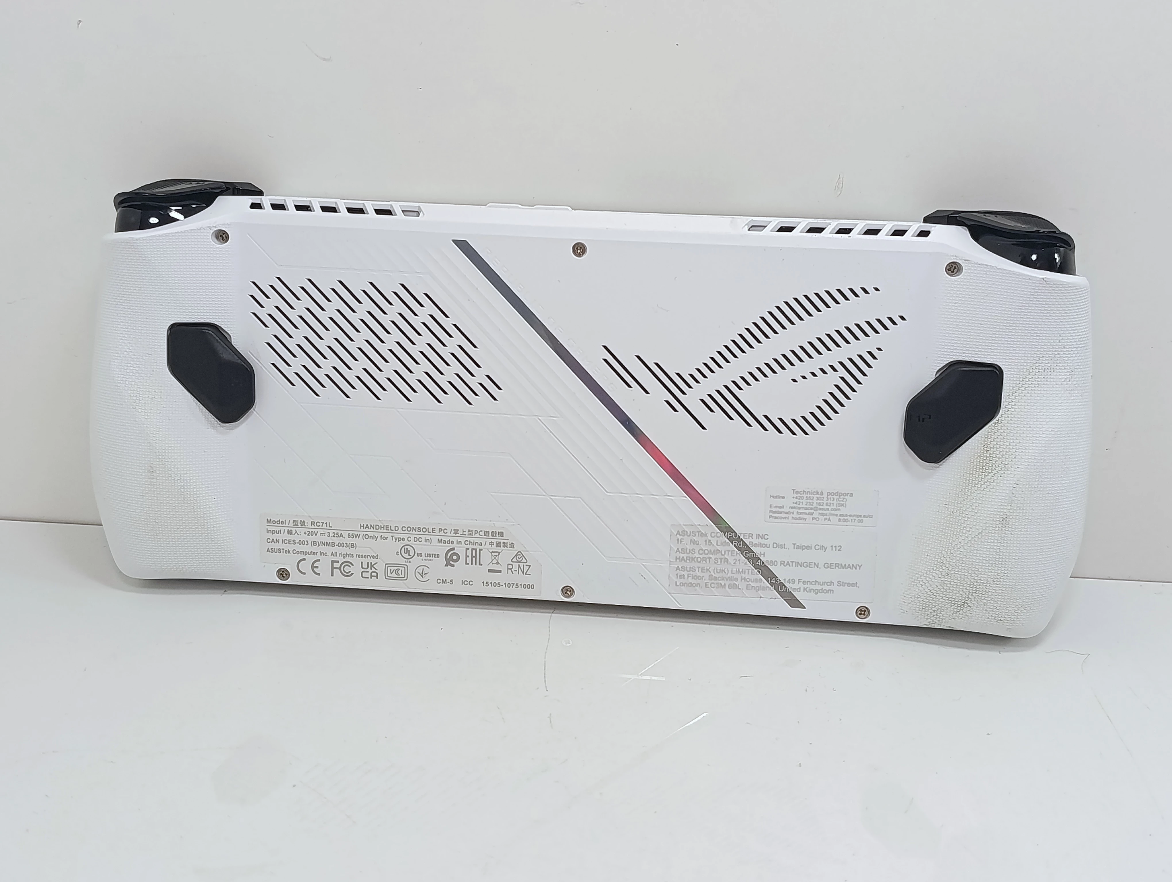 konsola-przenosna-rog-rc71l-model-konsoli-250522-1926993