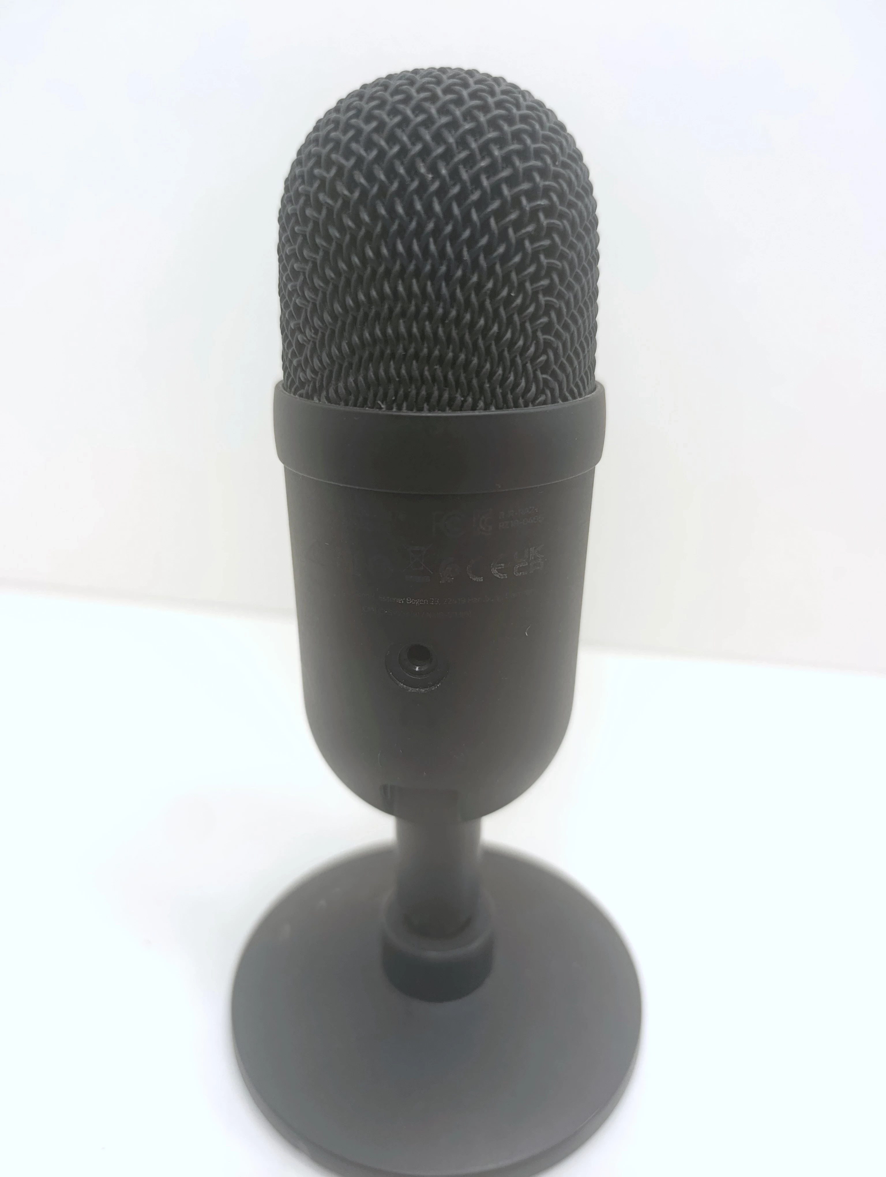 mikrofon-mikrofon-razer-seiren-v2-x-stan-11323-2