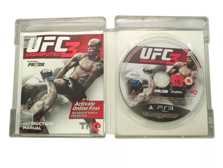 gra-na-ps3-ufc-undisputed-3-stan-11323-2