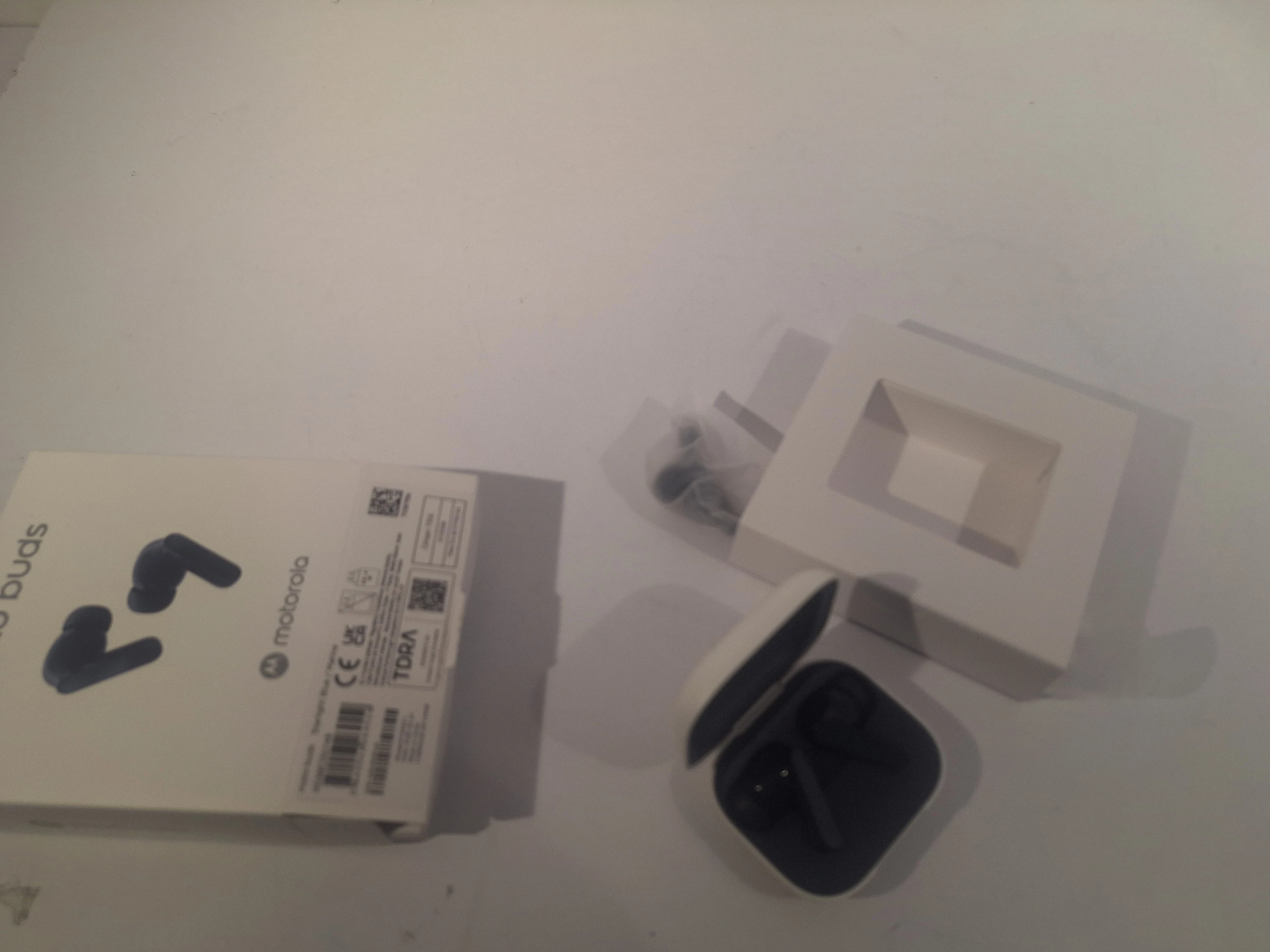 sluchawki-motorola-moto-buds-xt2443-1-pudelko-janowicza-3-olsztyn