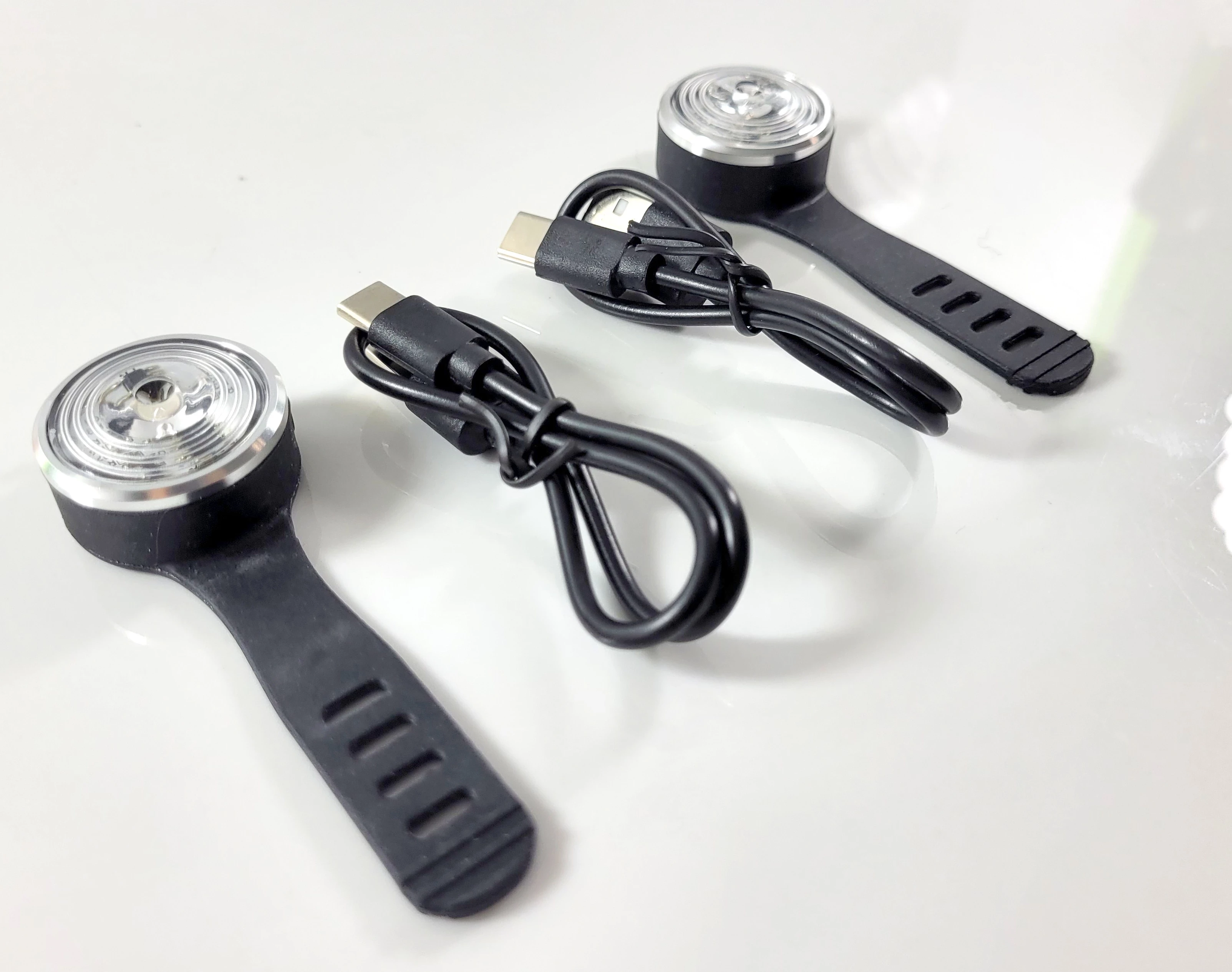 wisiorek-led-pet-safety-light-ipx6-ean-gtin-9331727463030