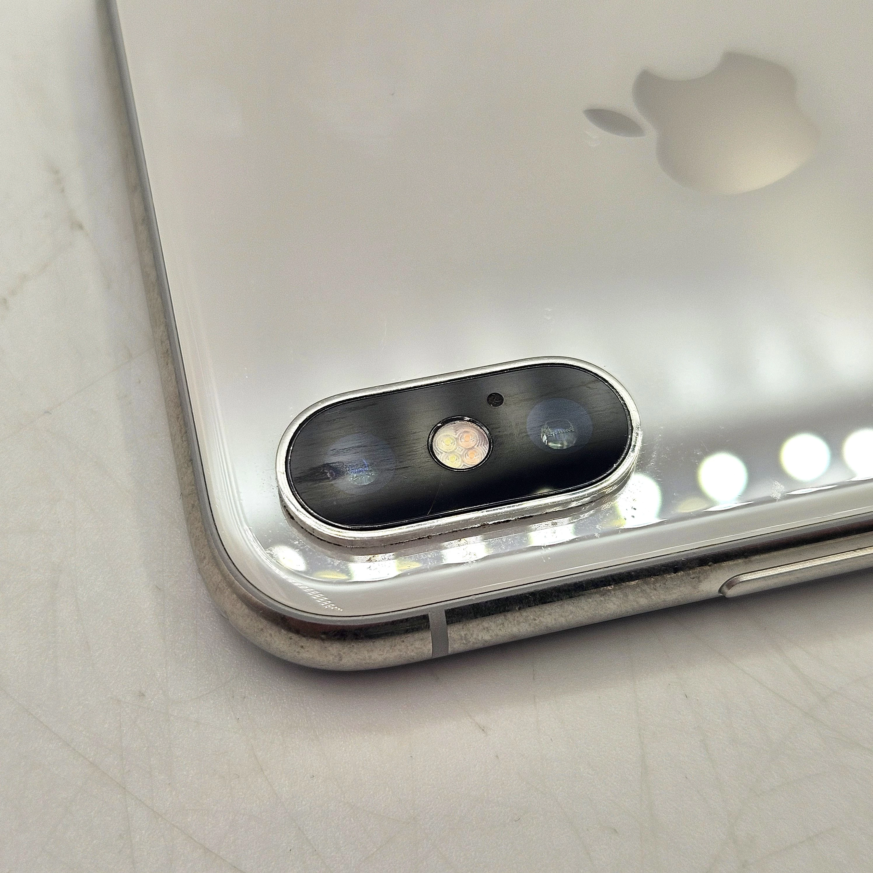 telefon-iphone-x-64gb-81-typ-202685-212929