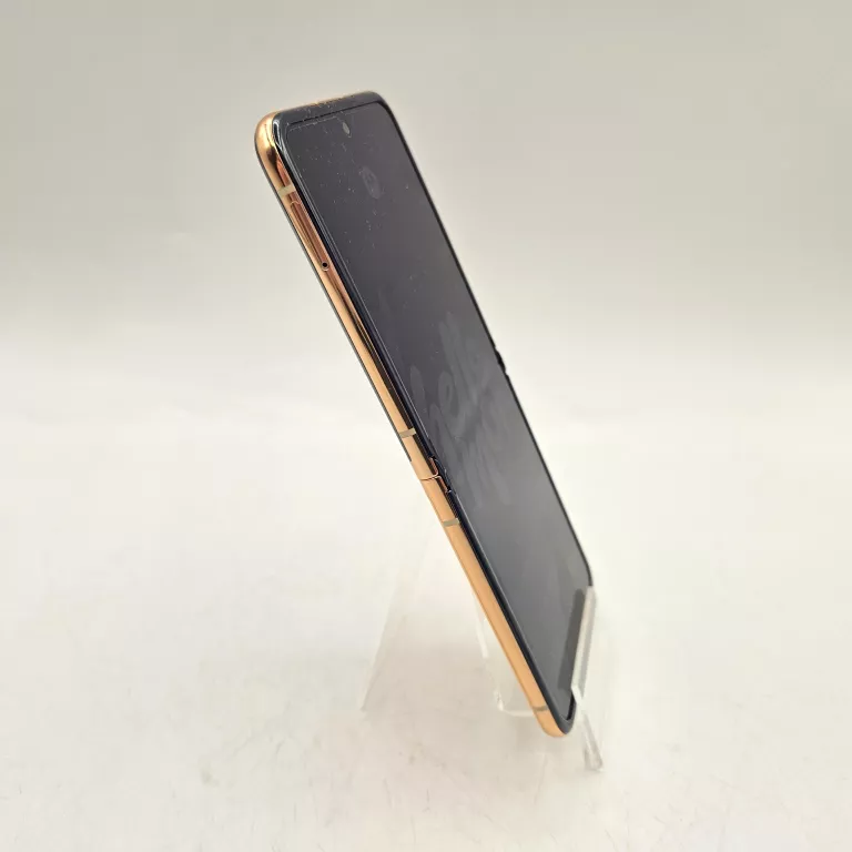 telefon-motorola-razr-40-ultra-8256gb-ean-gtin-840023241994