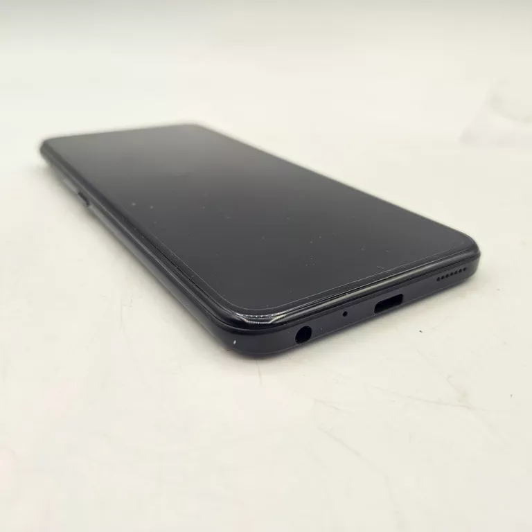 telefon-maxcom-ms651-332gb-typ-202685-212929