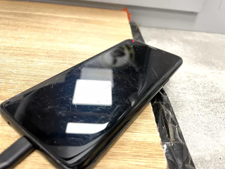 telefon-galaxy-s9-opis-typ-202685-212929