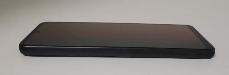 telefon-samsung-galaxy-a33-5g-128-gb-pudelko-przekatna-ekranu-64