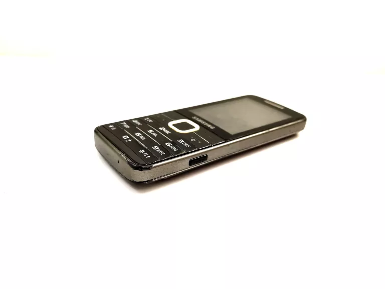 telefon-samsung-gt-s5611-typ-202685-212933