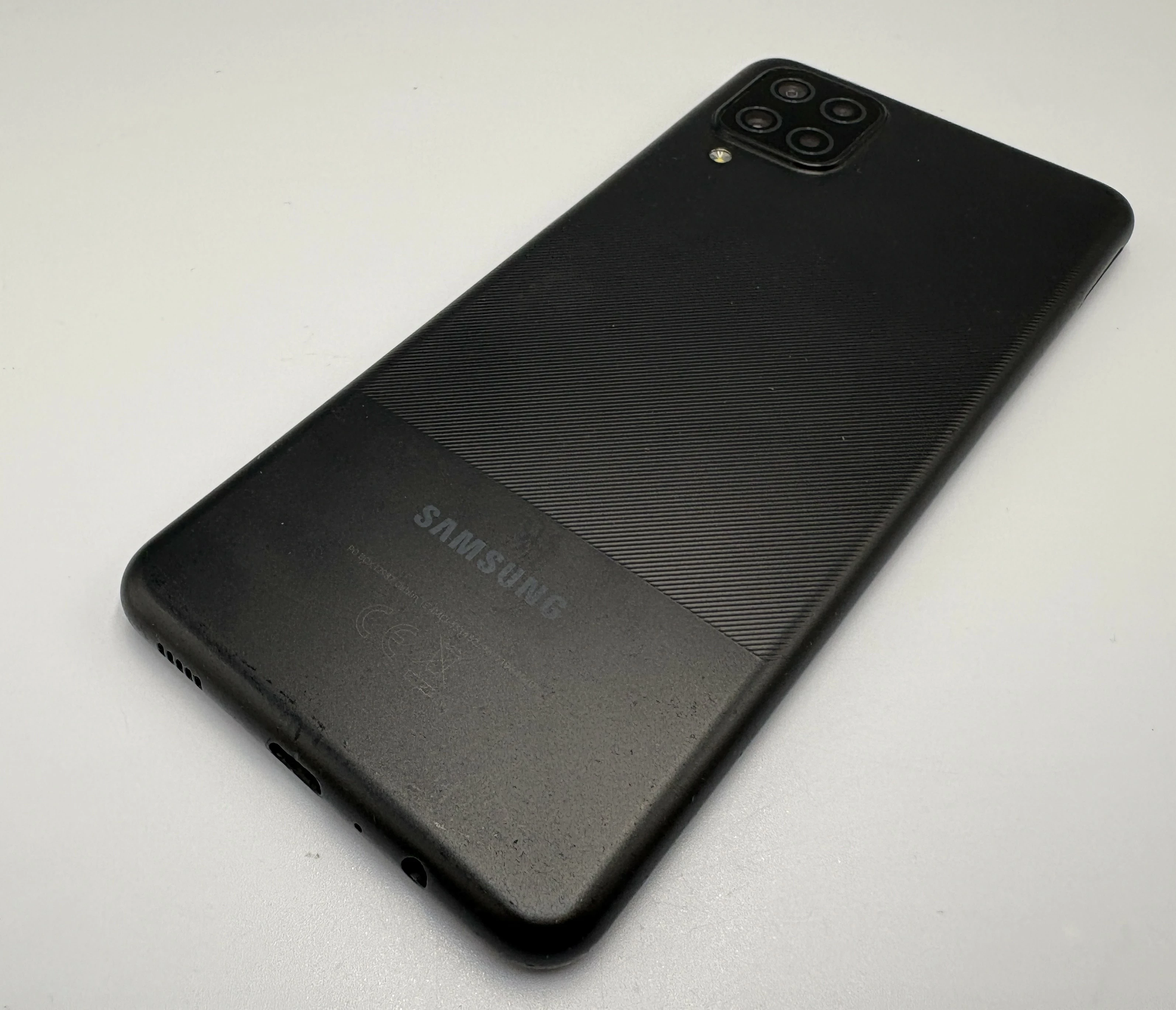 telefon-samsung-galaxy-a12-464-gb-wbudowana-pamiec-202869-214193