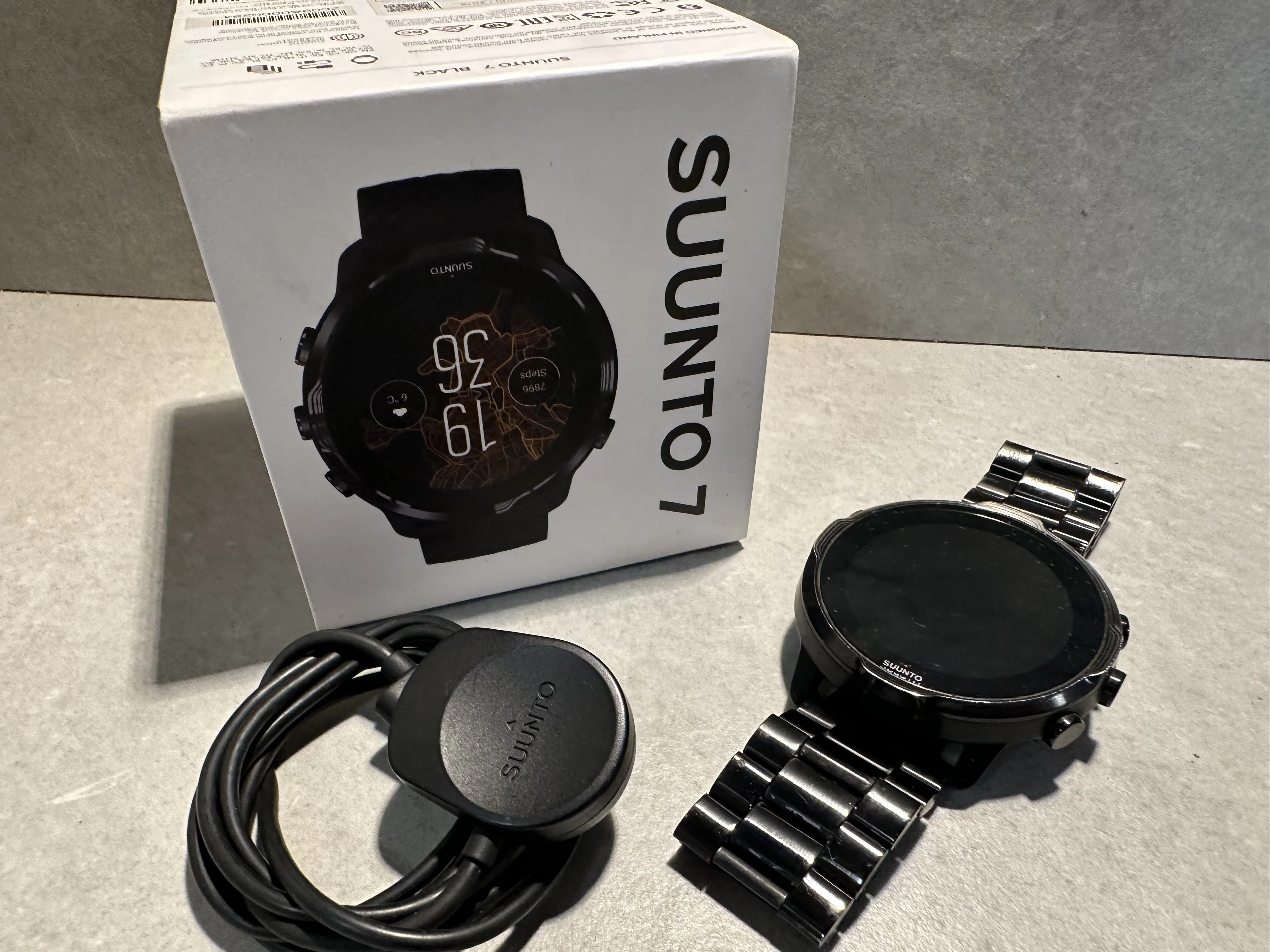smartwatch-suunto-7-czarny-komplet-osiedle-niepodleglosci-1-krakow