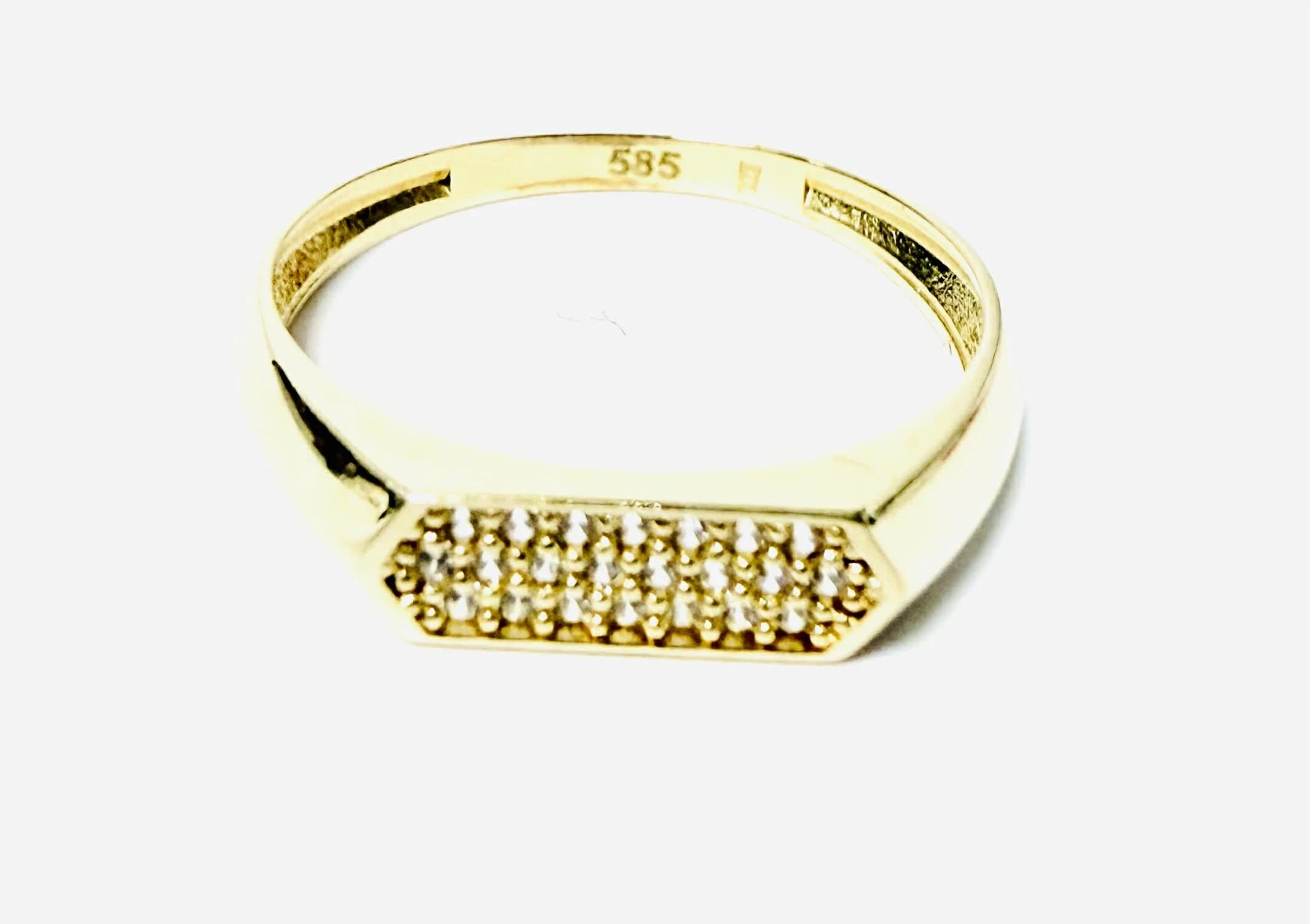 zloty-pierscionek-585-180g-18q-material-15835-2