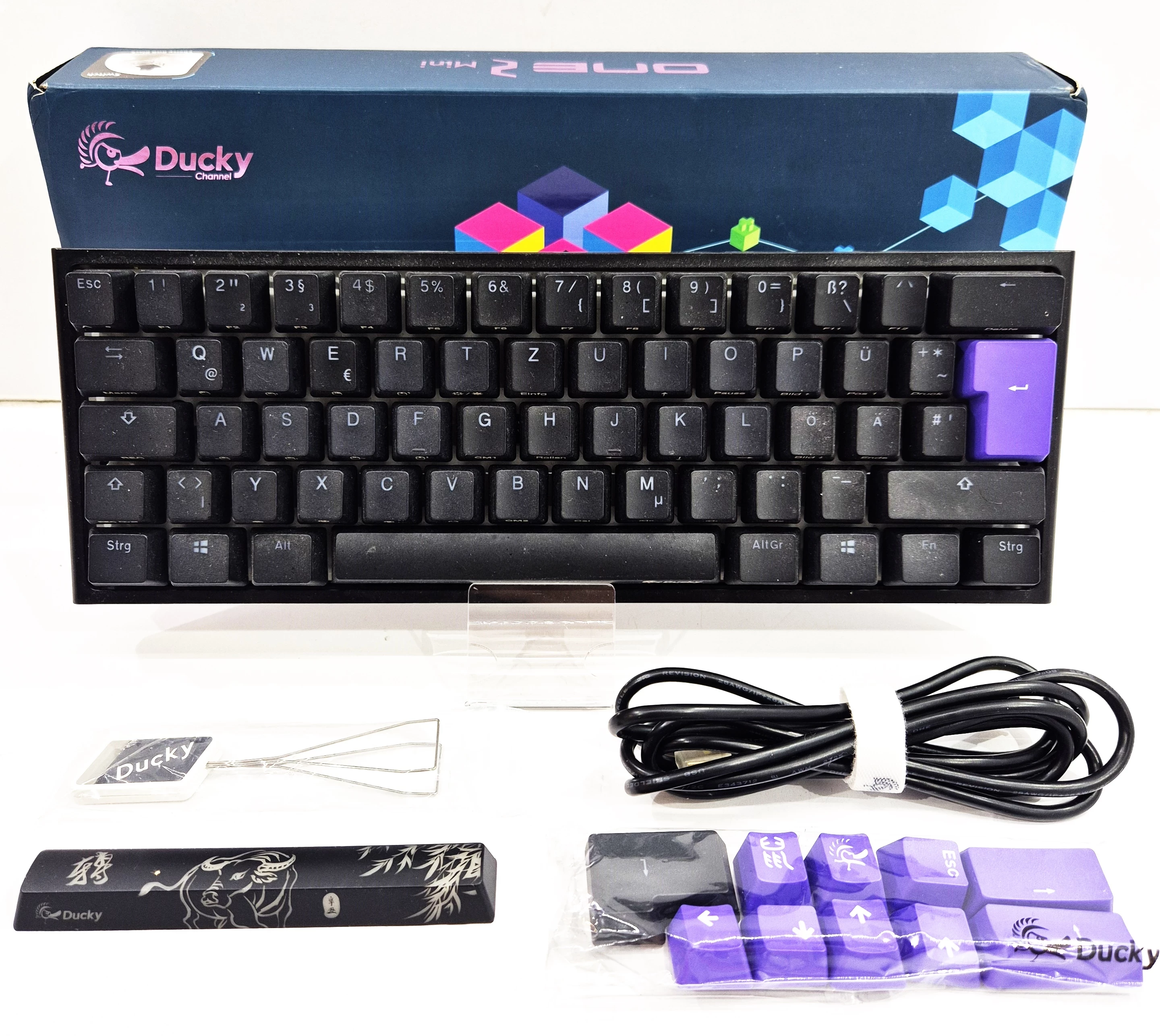 klawiatura-mechaniczna-ducky-one-2-mini-lwowska-32-chelm-telefoon-pl-sc