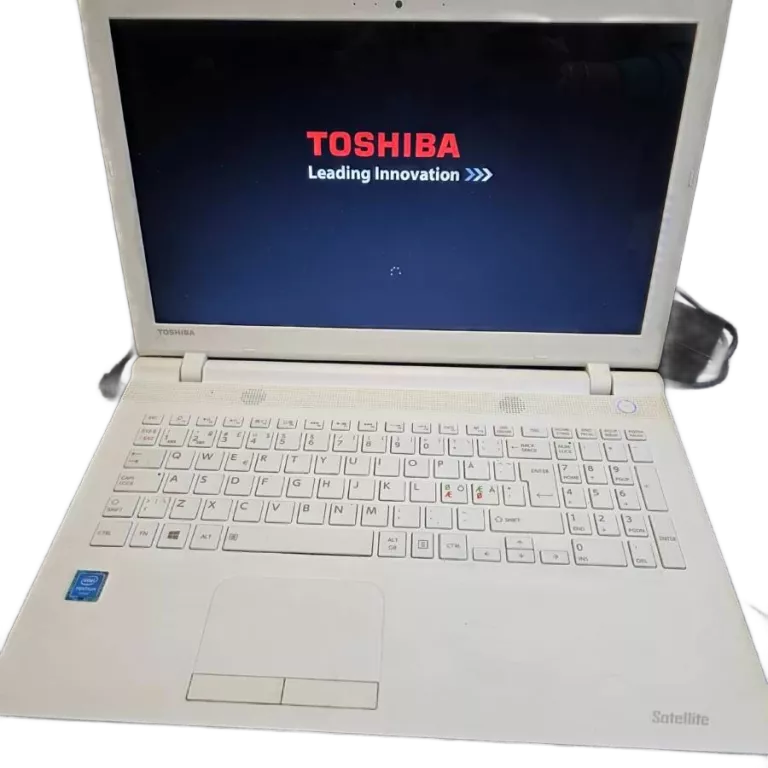laptop-toshiba-satellite-c55-bialy-opis-plac-krakowski-3-zabrze-sj