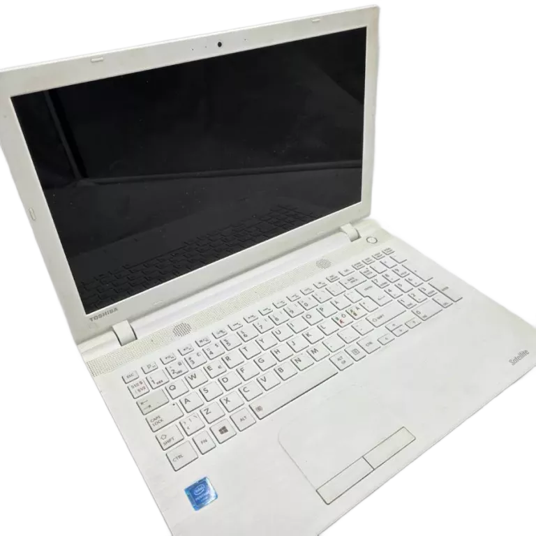 laptop-toshiba-satellite-c55-bialy-opis-przekatna-ekranu-1560