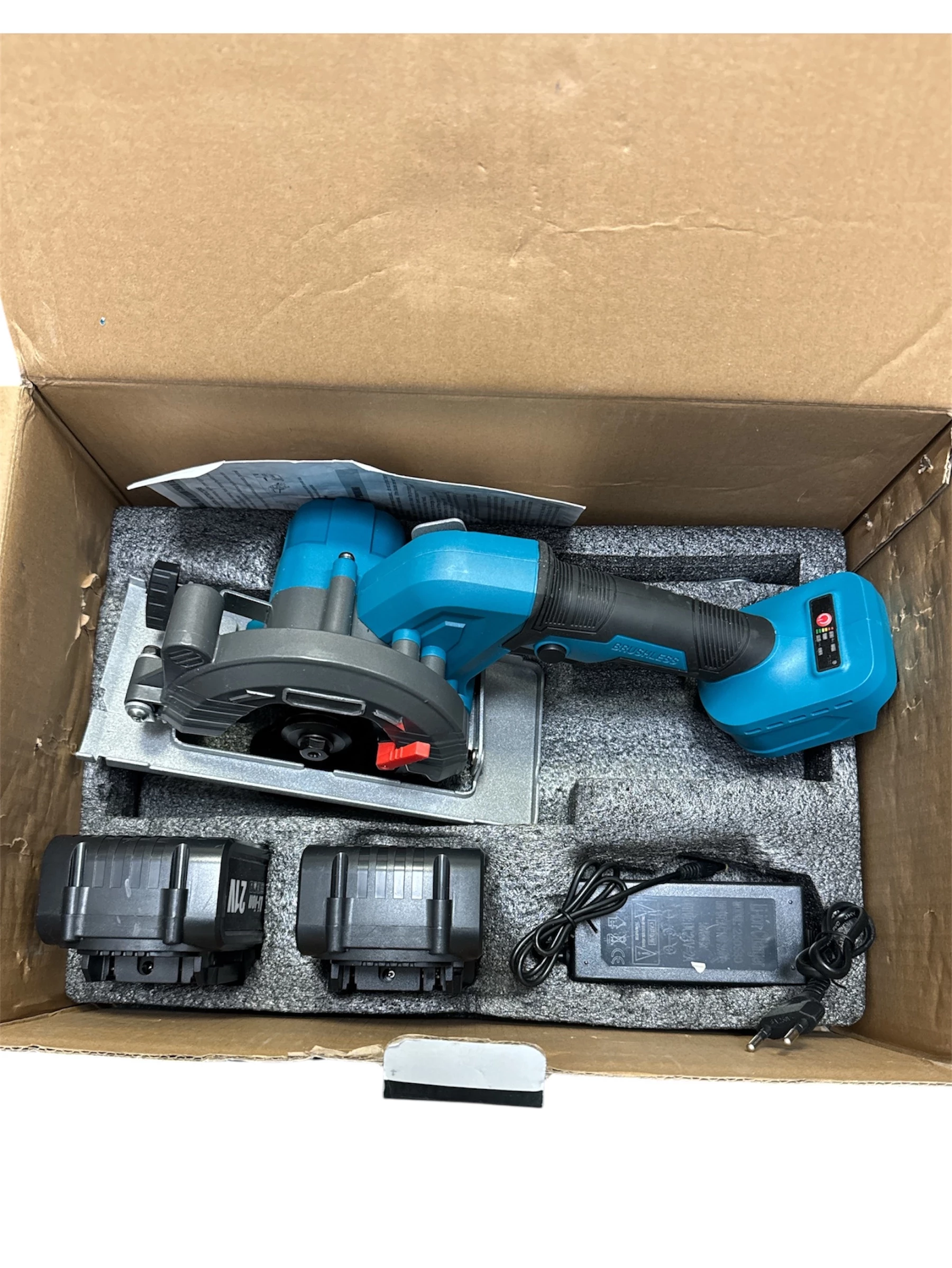 pila-tarczowa-2xaku-ladowarka-ean-gtin-5903418831400