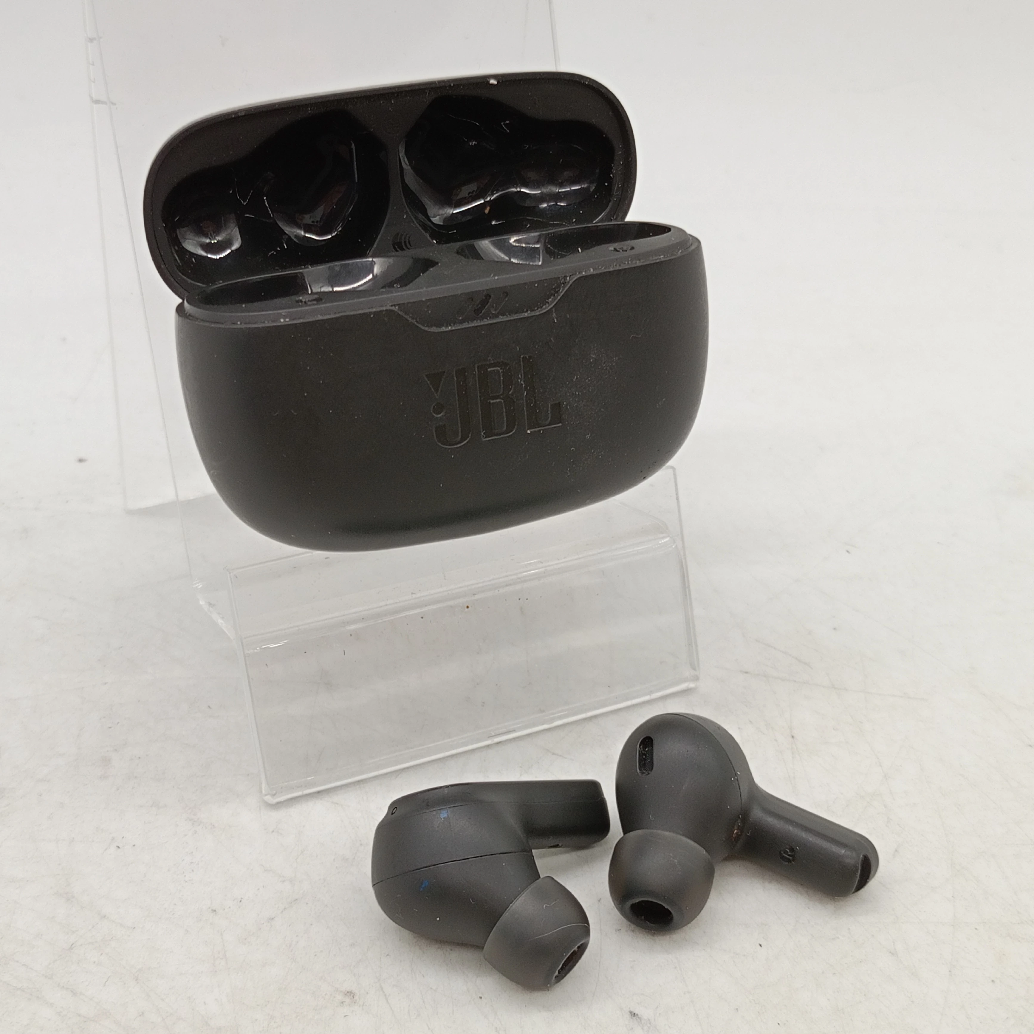 sluchawki-jbl-wave-beam-sikorskiego-1-starogard-gdanski