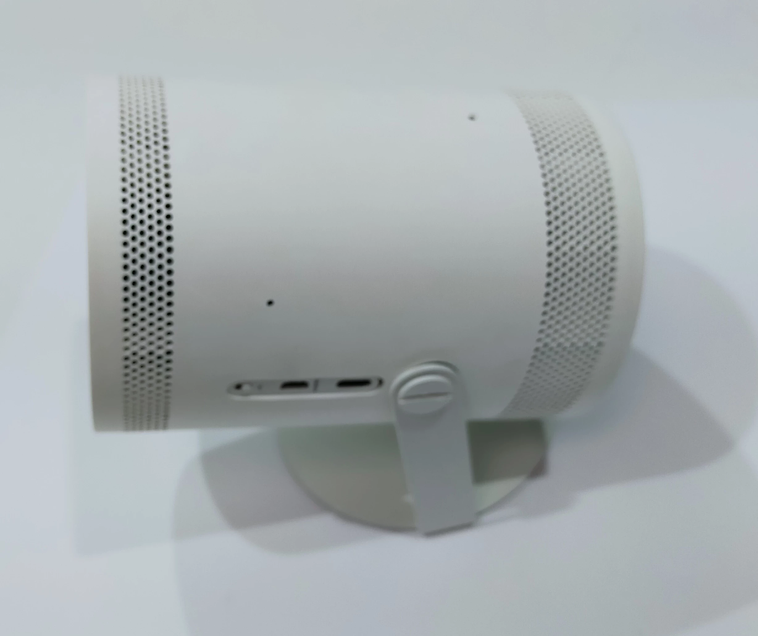 projektor-samsung-sp-lff3clax-jasnosc-lampy-ansi-230