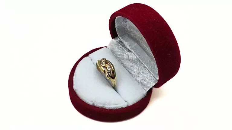 elegancki-zloty-pierscionek-cyrkonie-proba-585-168g-r12-rodzaj-2205-2