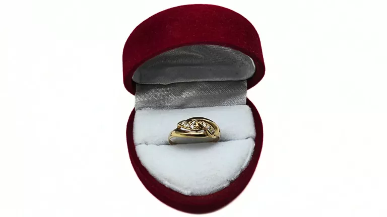 elegancki-zloty-pierscionek-cyrkonie-proba-585-168g-r12-kamien-17088-128