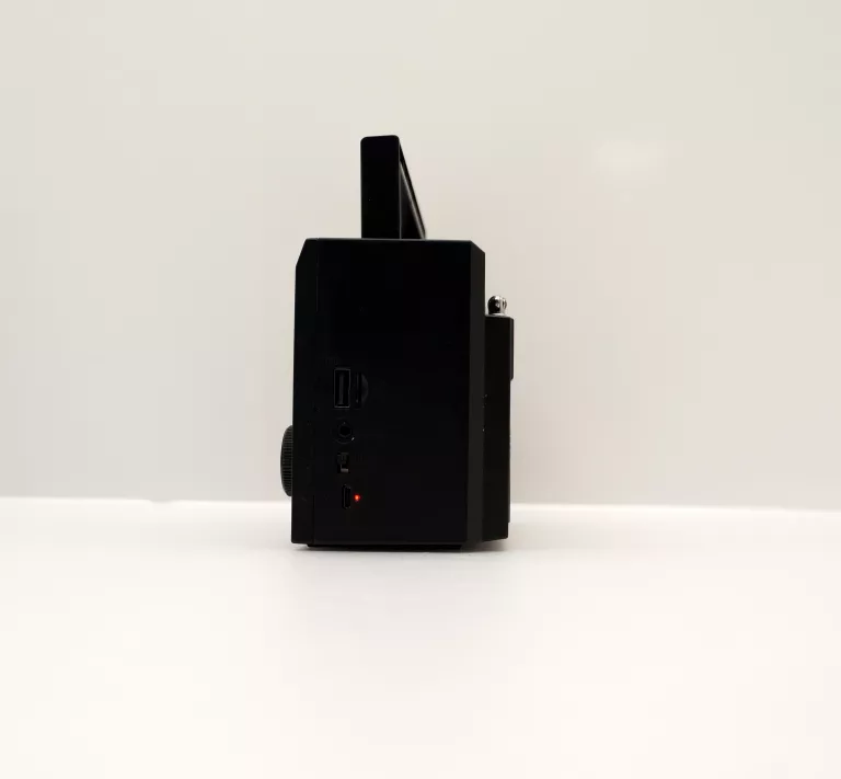 radio-sieciowo-bateryjne-fm-stan-11323-2