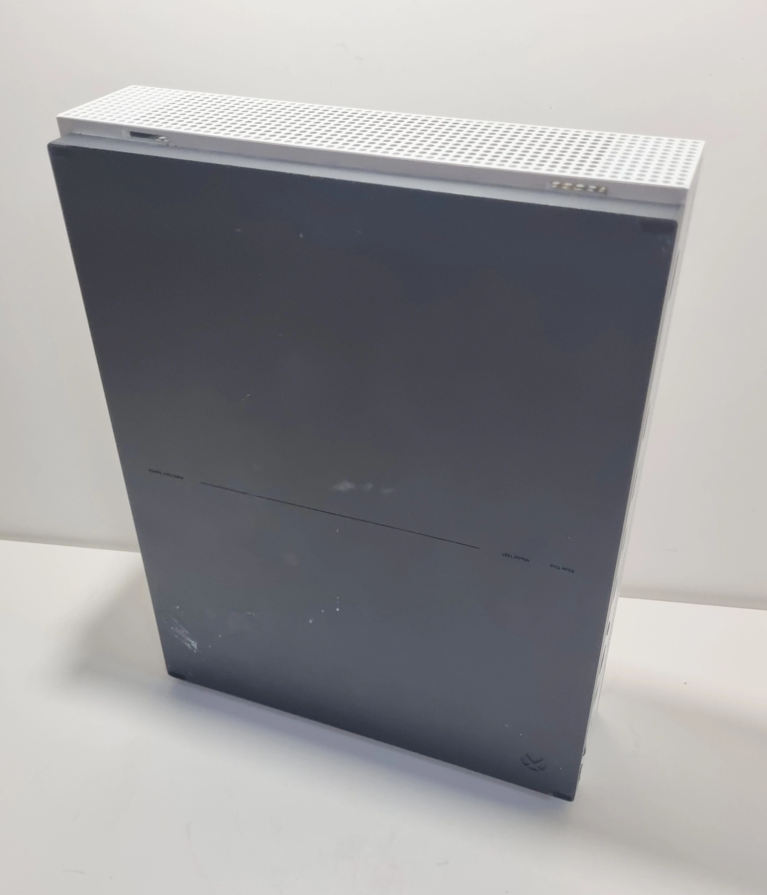 konsola-xbox-one-s-500-gb-liczba-kontrolerow-w-zestawie-205994-225550