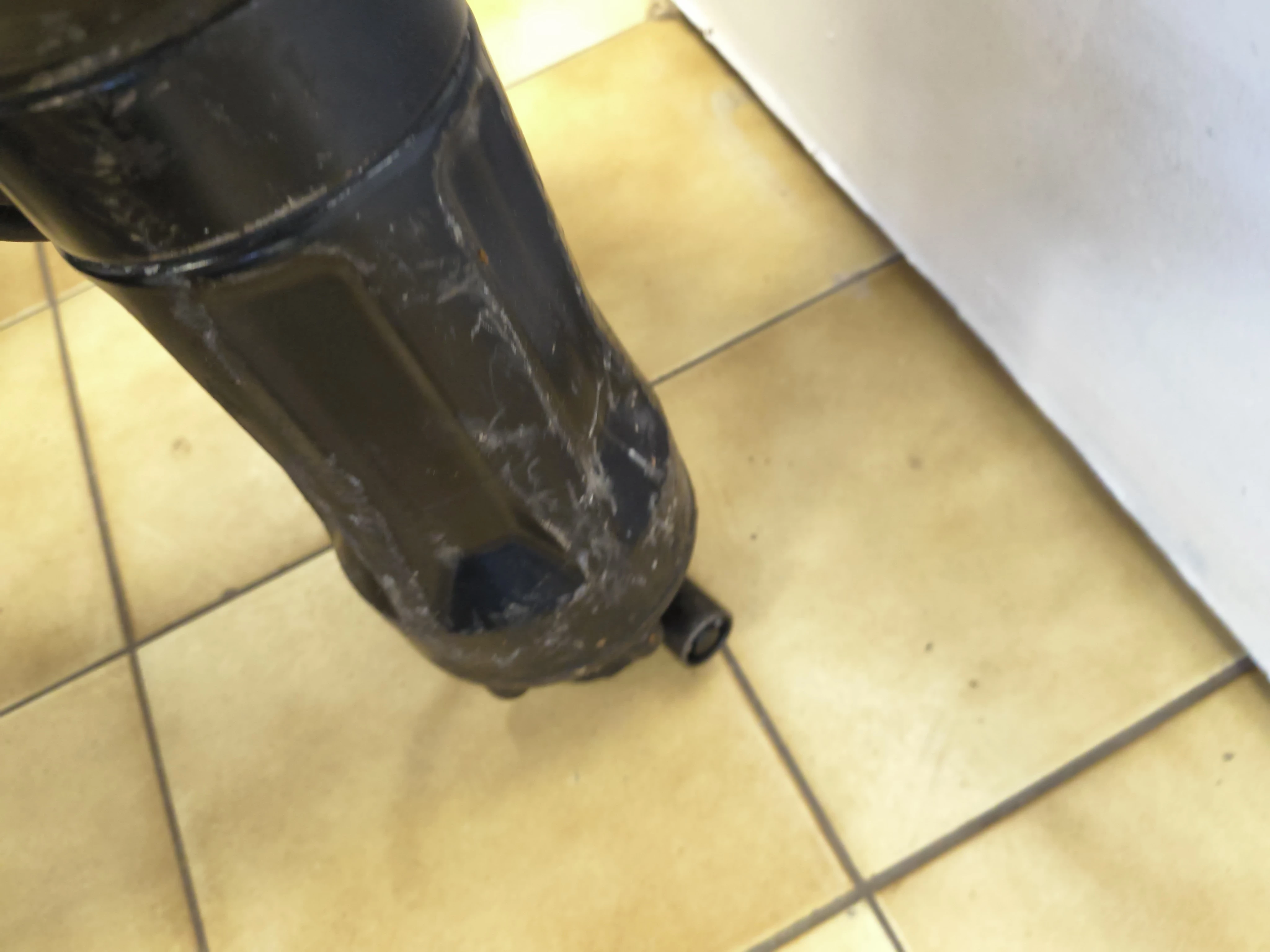 mlot-wyburzeniowy-yato-82001-stan-11323-2