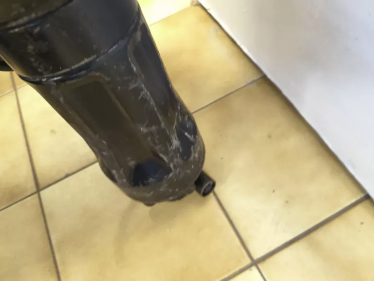 mlot-wyburzeniowy-yato-82001-stan-11323-2