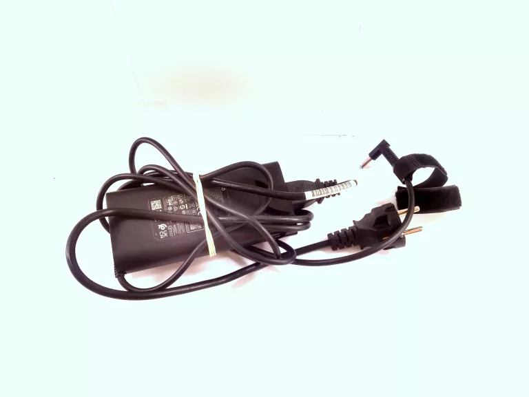 laptop-pavilion-15-ec2470nw-ryzen-5600h-8gb512gb-gtx-1650-win-11-przekatna-ekranu-1560