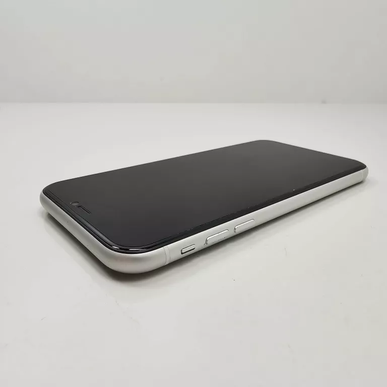 telefon-iphone-xr-64gb-82-baterii-wbudowana-pamiec-202869-214193