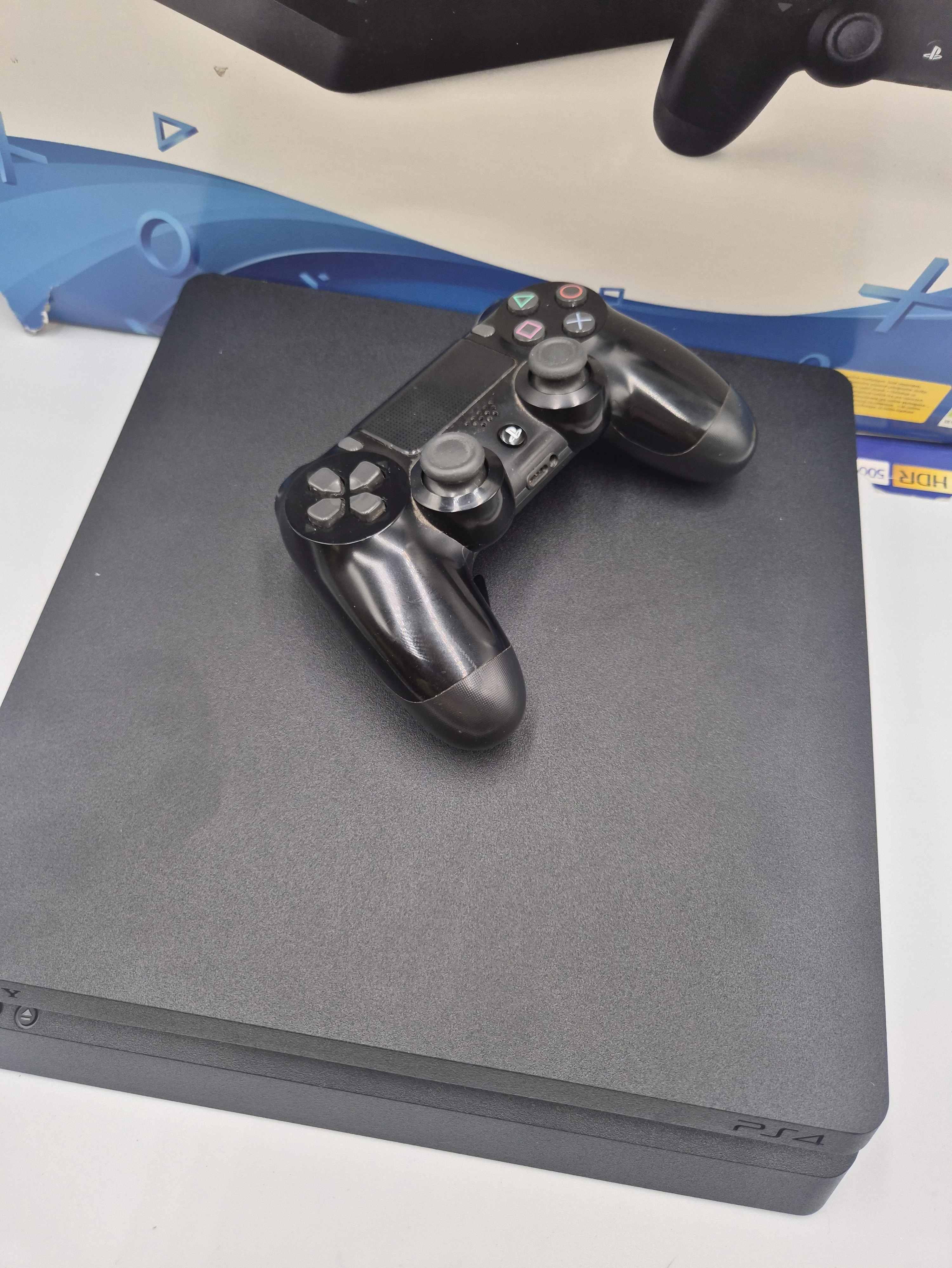 konsola-playstation-4-slim-500gb-zestaw-kod-producenta-cuh-2216a