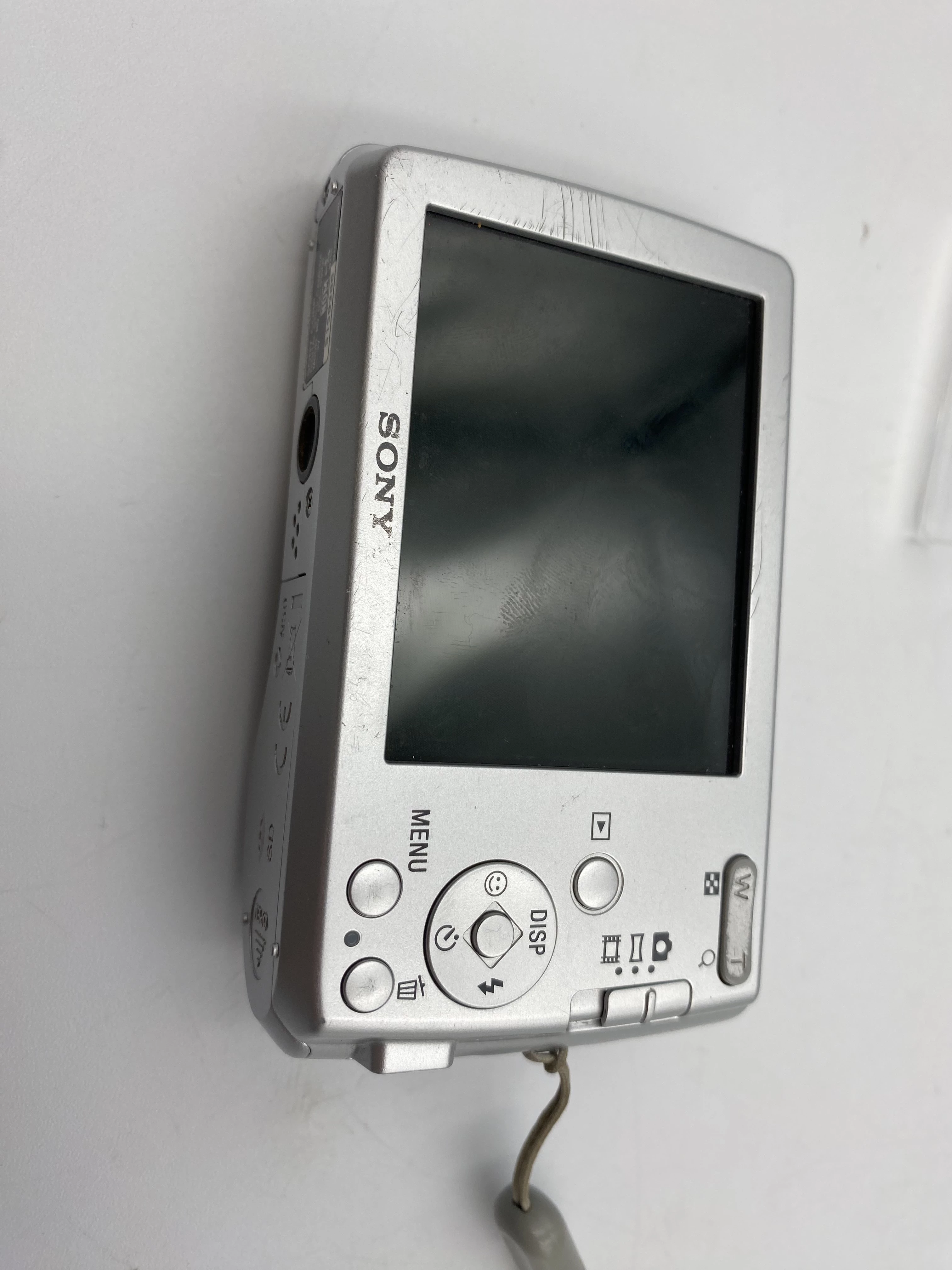 aparat-sony-cyber-shot-dsc-s3000-srebrny-zoom-optyczny-400