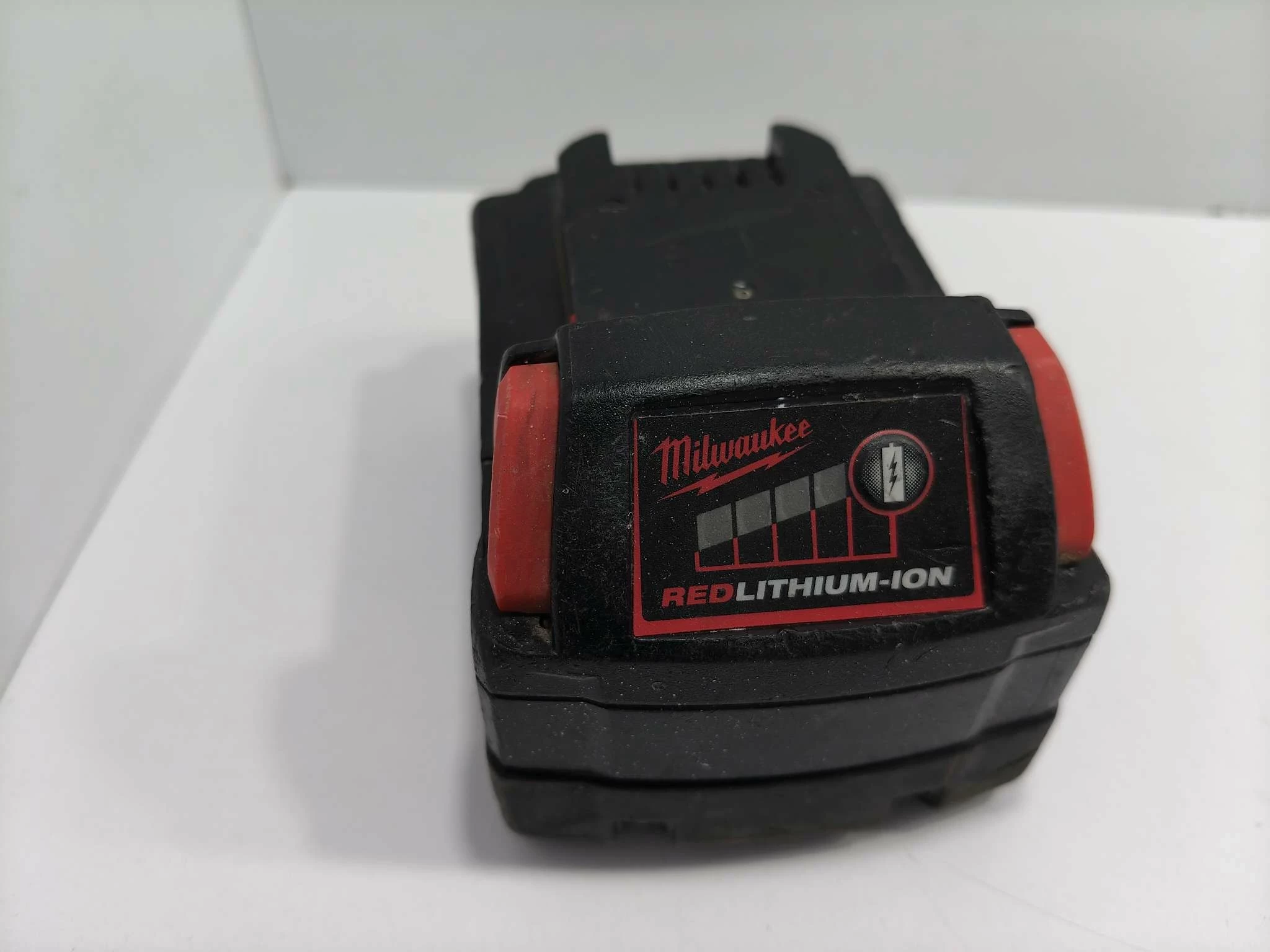 akumulator-milwaukee-m18-50ah-ean-gtin-4002395381449