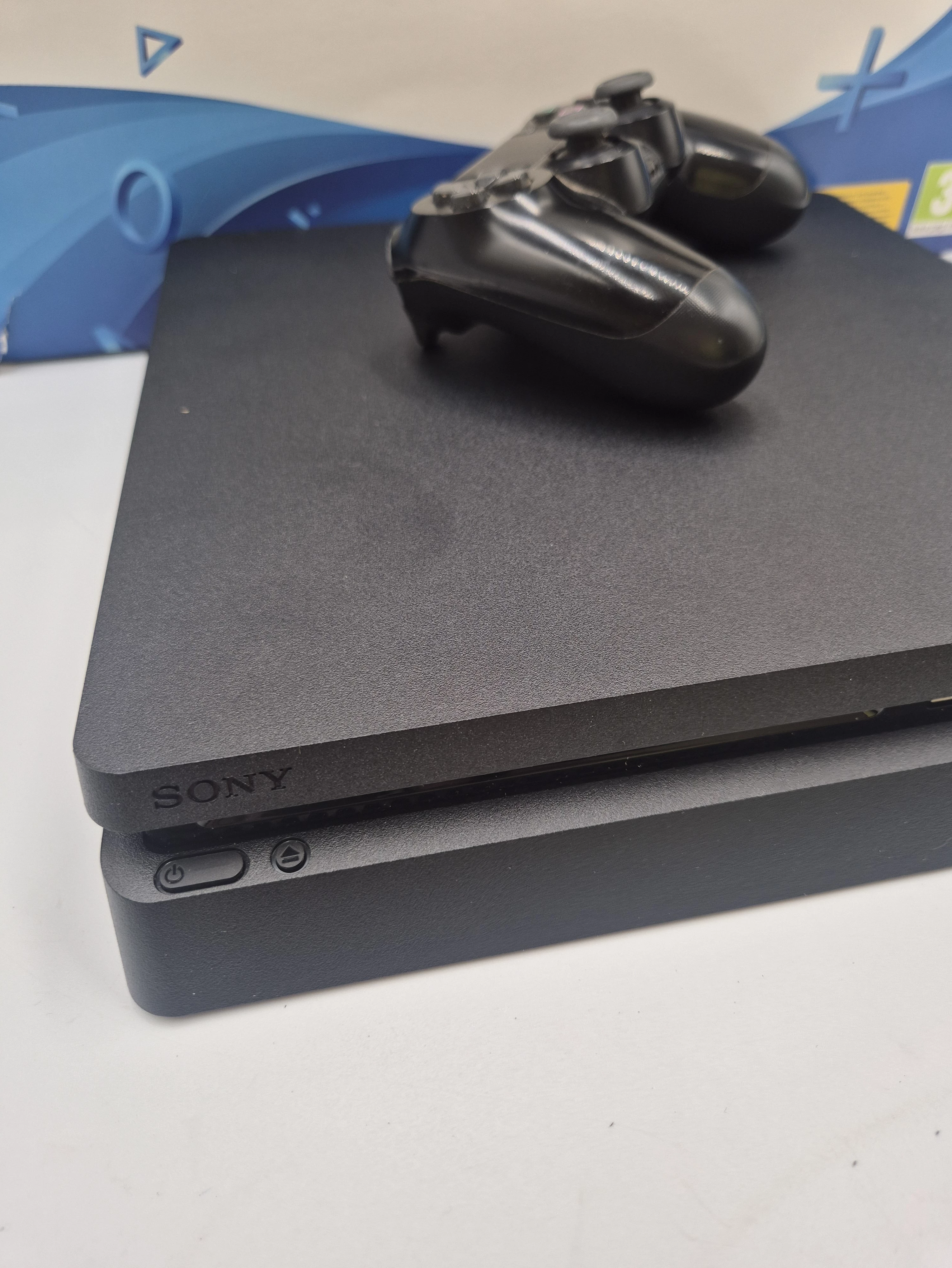 konsola-playstation-4-slim-500gb-zestaw-stan-11323-2