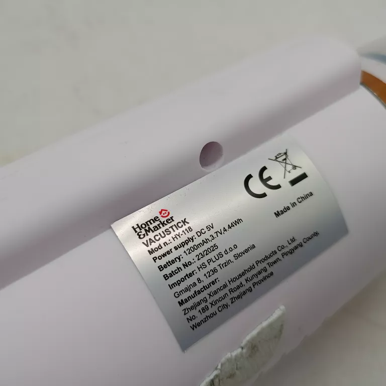 odkurzacz-bezprzewodowy-hy-118-czas-ladowania-210