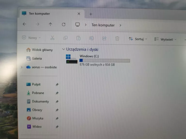 laptop-gigabyte-aorus-17h-32gb-1tb-i7-przekatna-ekranu-1730