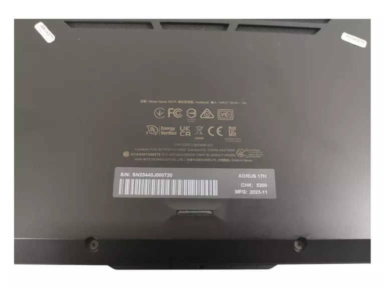 laptop-gigabyte-aorus-17h-32gb-1tb-i7-seria-procesora-4366-10