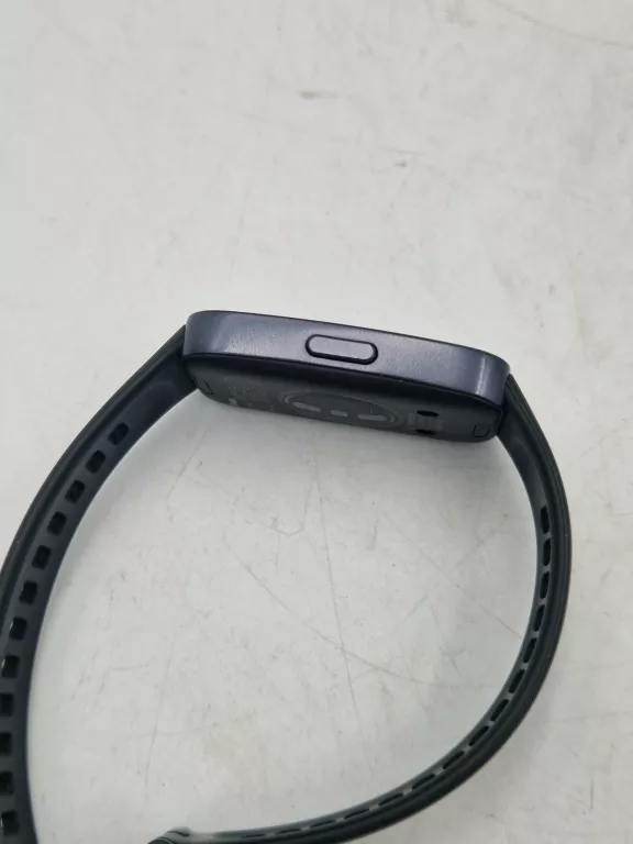 smartwatch-huawei-band-10-rodzaj-231461-360437