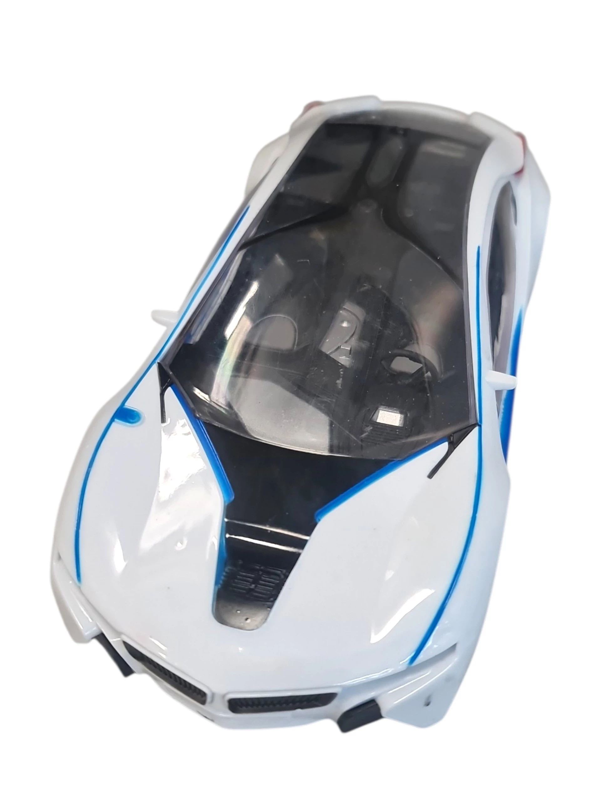 zdalnie-sterowany-samochod-auto-na-pilota-rc-duzy-ean-gtin-5904844552211