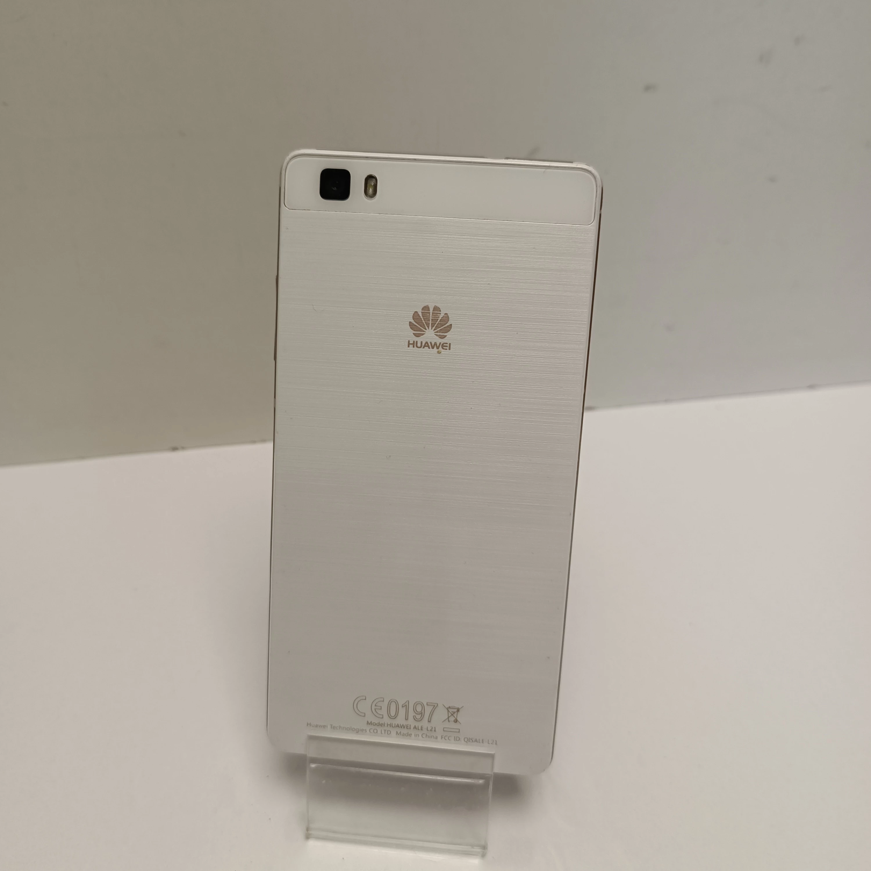 telefon-huawei-p8-lite-216gb-ean-gtin-6901443080076