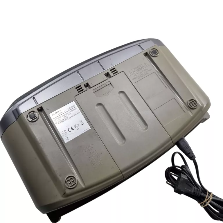 radio-sony-cfd-s05-cd-radio-amfm-kaseta-stan-11323-2