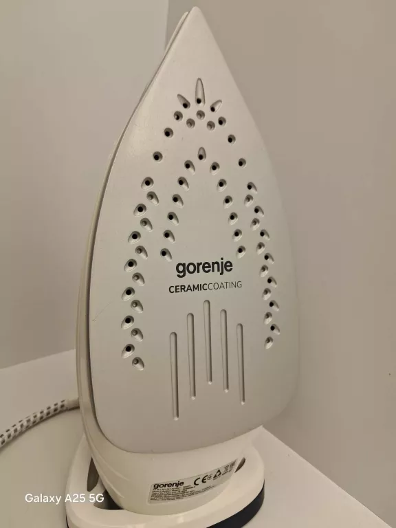 zelazko-gorenje-2600w-sih2600blc-kolor-dominujacy-129357-5