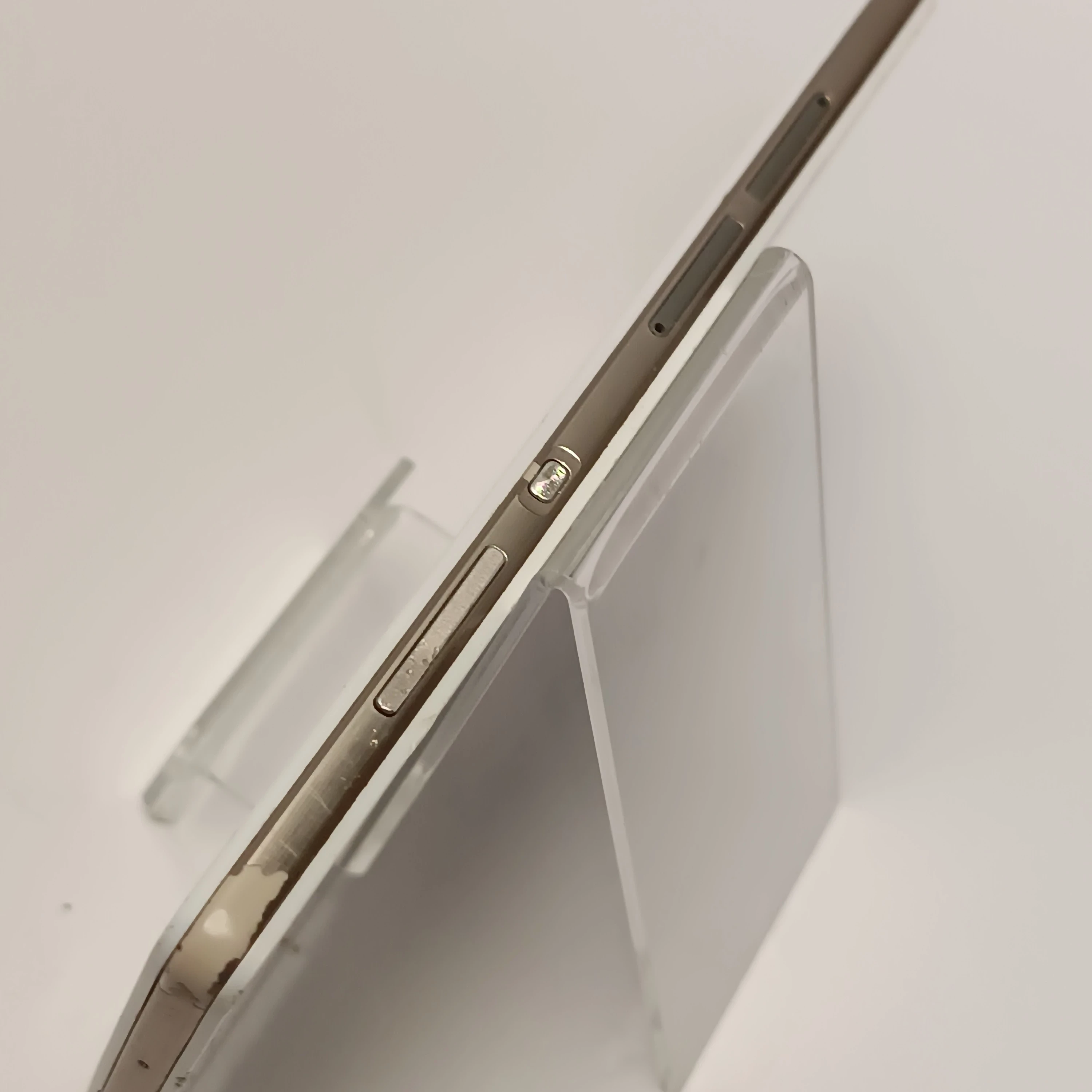 telefon-huawei-p8-lite-216gb-przekatna-ekranu-500