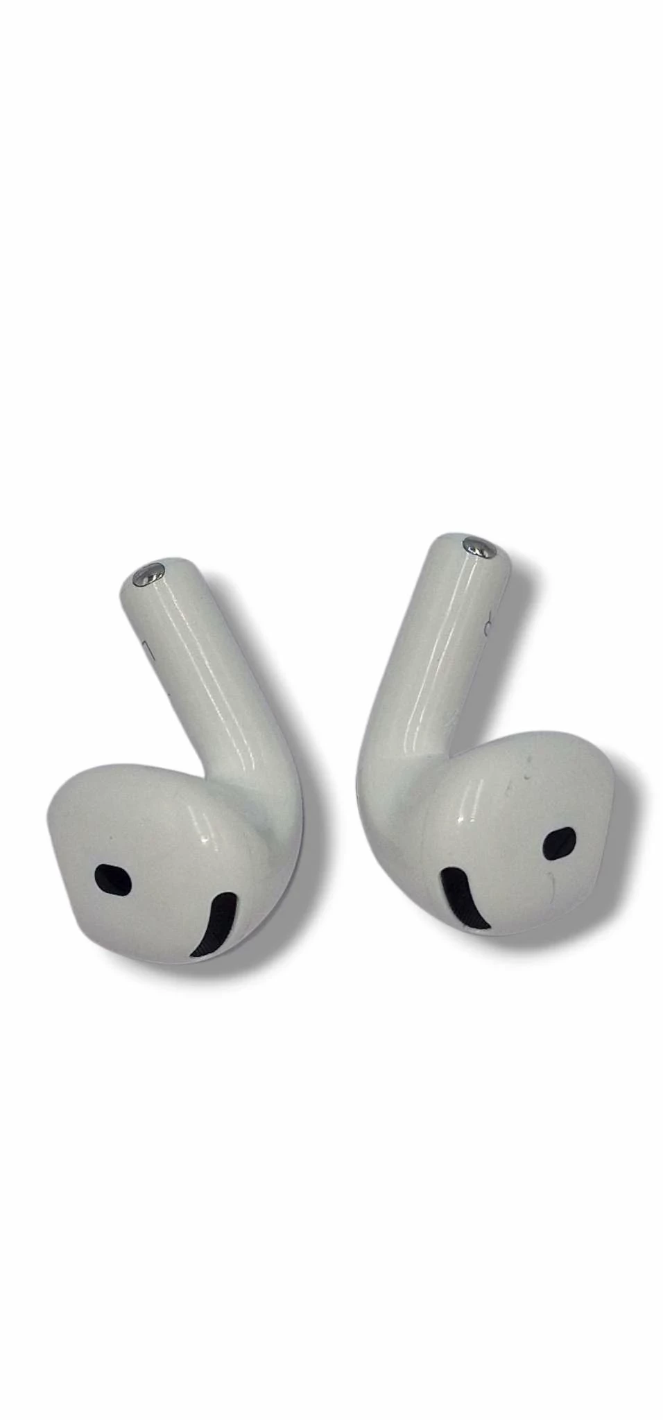sluchawki-bezprzewodowe-apple-airpods-4-mxp63zma-a3058-pudelko-transmisja-sygnalu-203713-217785